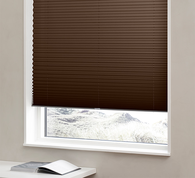 Plisségardin easylift m/greb Latte – Enkeltlag