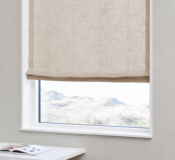 Foldegardin Delicate - Mørk sand